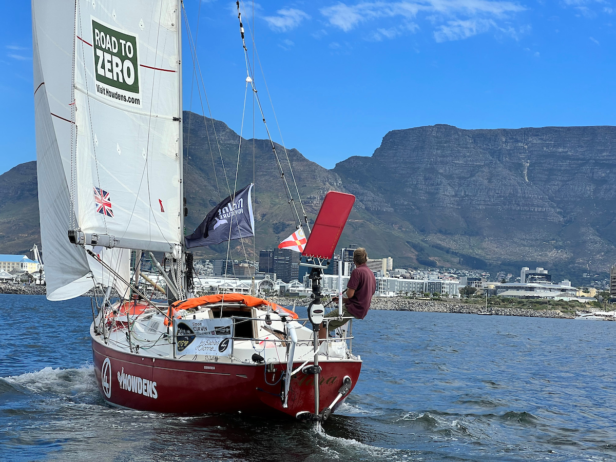 GGR2022 Entrant Simon Curwen (Race No. 04) / UK / Biscay 36 - " CLARA " passing Cape Town Gate at around 1330 UTC on 7th November 2022. Picture Credit:Aïda Valceanu / GGR2022